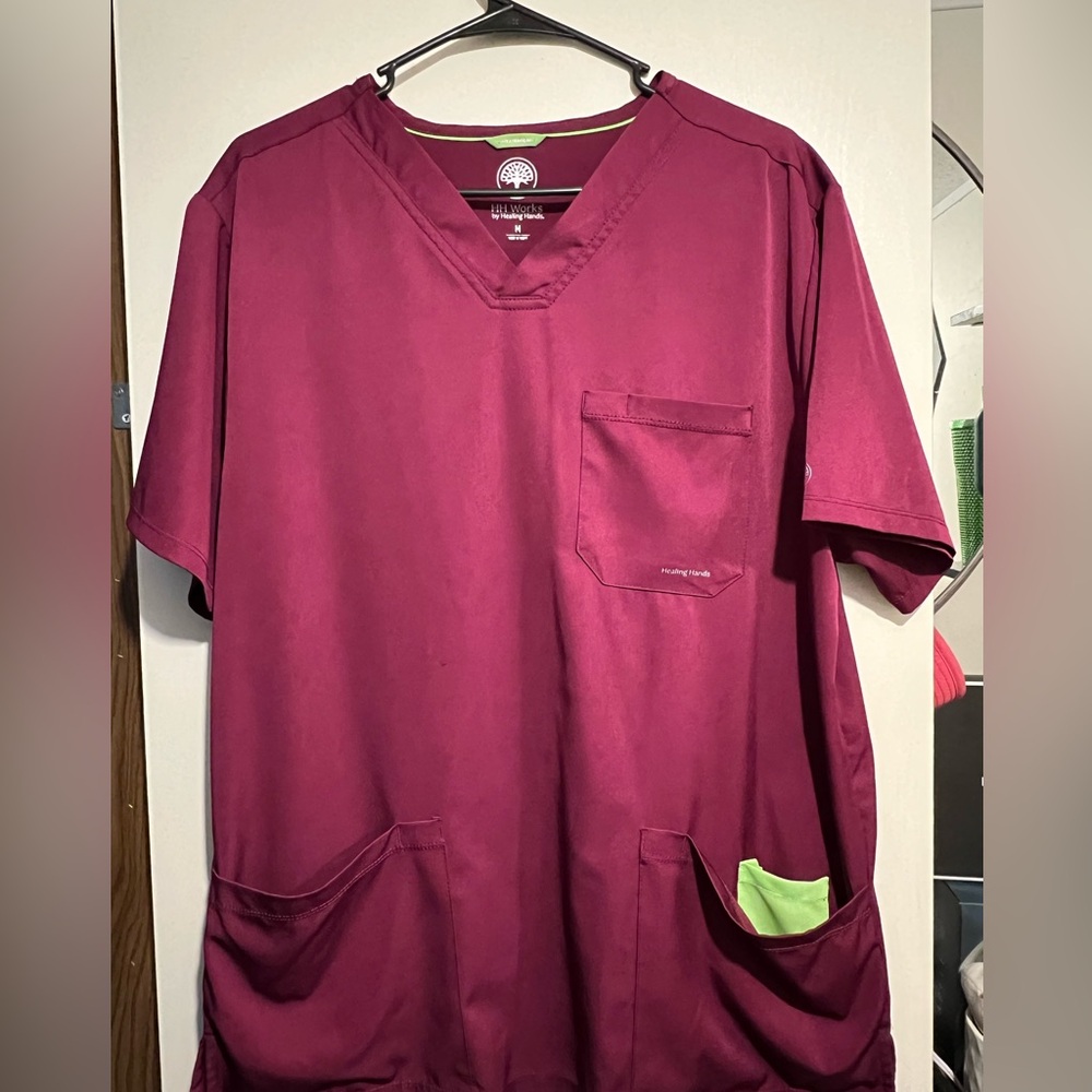 Scrub shirt